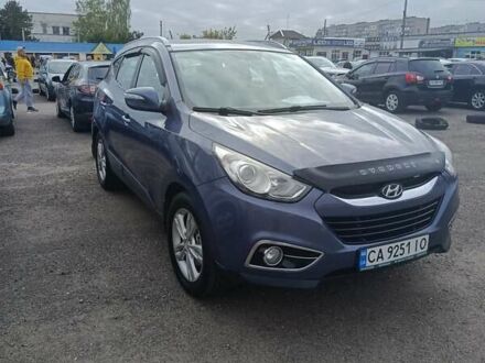 Синий Хендай их35, объемом двигателя 2 л и пробегом 178 тыс. км за 11200 $, фото 1 на Automoto.ua