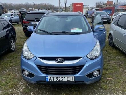 Синий Хендай их35, объемом двигателя 2 л и пробегом 165 тыс. км за 12000 $, фото 1 на Automoto.ua