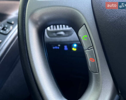 Зеленый Хендай их35, объемом двигателя 2 л и пробегом 186 тыс. км за 11000 $, фото 33 на Automoto.ua