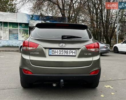 Зеленый Хендай их35, объемом двигателя 2 л и пробегом 187 тыс. км за 10999 $, фото 9 на Automoto.ua