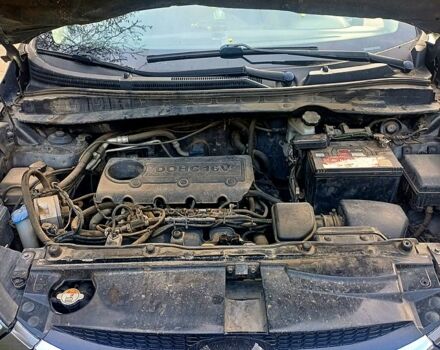 Зеленый Хендай их35, объемом двигателя 2 л и пробегом 178 тыс. км за 8500 $, фото 3 на Automoto.ua