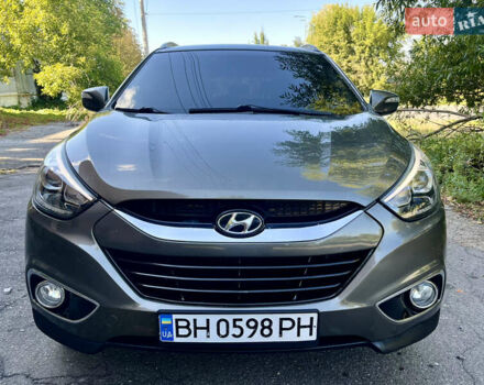 Зеленый Хендай их35, объемом двигателя 2 л и пробегом 186 тыс. км за 11000 $, фото 14 на Automoto.ua