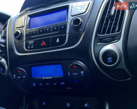 Зеленый Хендай их35, объемом двигателя 2 л и пробегом 187 тыс. км за 10999 $, фото 23 на Automoto.ua