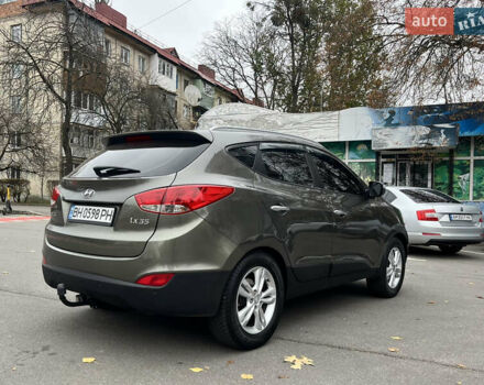 Зеленый Хендай их35, объемом двигателя 2 л и пробегом 187 тыс. км за 10999 $, фото 10 на Automoto.ua
