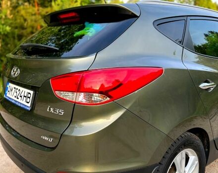 Зеленый Хендай их35, объемом двигателя 2 л и пробегом 115 тыс. км за 11200 $, фото 3 на Automoto.ua