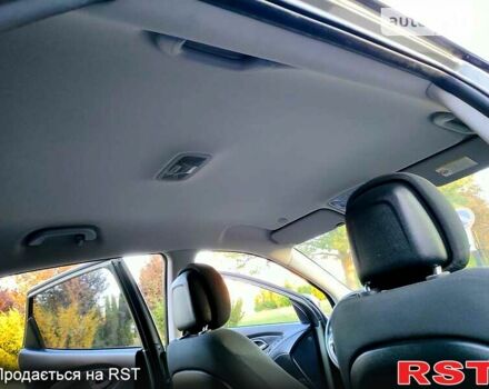 Зеленый Хендай их35, объемом двигателя 20 л и пробегом 76 тыс. км за 12500 $, фото 7 на Automoto.ua