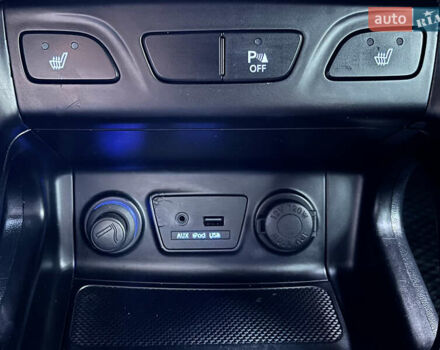 Зеленый Хендай их35, объемом двигателя 2 л и пробегом 187 тыс. км за 10999 $, фото 22 на Automoto.ua