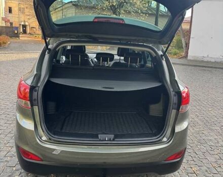 Зеленый Хендай их35, объемом двигателя 2 л и пробегом 170 тыс. км за 14400 $, фото 36 на Automoto.ua