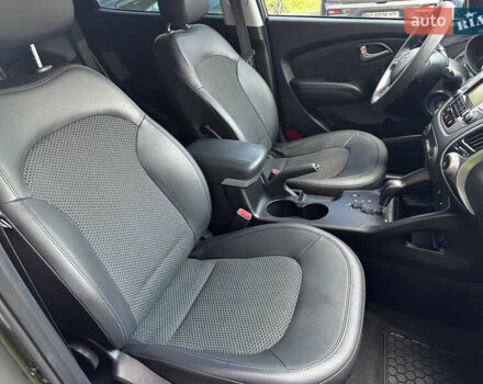 Зелений Хендай іх35, об'ємом двигуна 2 л та пробігом 212 тис. км за 13650 $, фото 17 на Automoto.ua