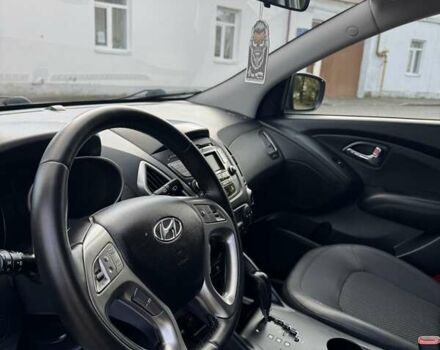 Зеленый Хендай их35, объемом двигателя 2 л и пробегом 170 тыс. км за 14400 $, фото 48 на Automoto.ua