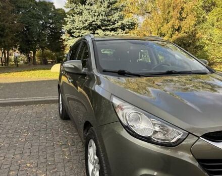 Зеленый Хендай их35, объемом двигателя 2 л и пробегом 170 тыс. км за 14400 $, фото 15 на Automoto.ua