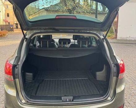 Зеленый Хендай их35, объемом двигателя 2 л и пробегом 170 тыс. км за 14400 $, фото 39 на Automoto.ua