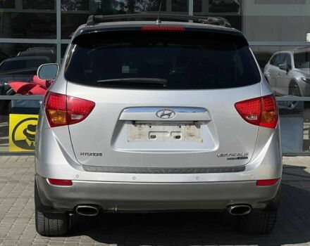 Сірий Хендай іх55 (Веракруз), об'ємом двигуна 3.8 л та пробігом 238 тис. км за 10800 $, фото 4 на Automoto.ua