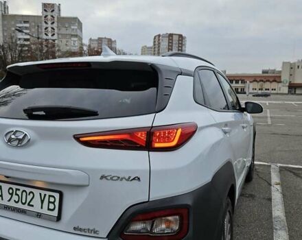Белый Хендай Kona, объемом двигателя 0 л и пробегом 155 тыс. км за 16000 $, фото 13 на Automoto.ua