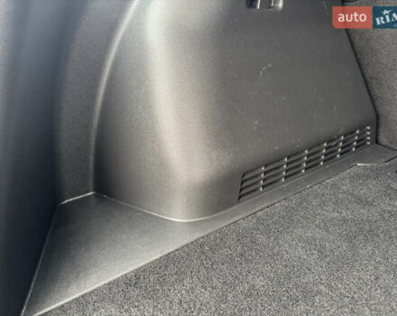 Белый Хендай Kona, объемом двигателя 0 л и пробегом 179 тыс. км за 16350 $, фото 72 на Automoto.ua