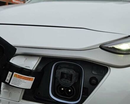 Белый Хендай Kona, объемом двигателя 0 л и пробегом 155 тыс. км за 16000 $, фото 9 на Automoto.ua