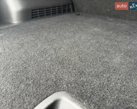 Белый Хендай Kona, объемом двигателя 0 л и пробегом 179 тыс. км за 16350 $, фото 70 на Automoto.ua