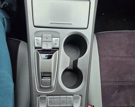 Белый Хендай Kona, объемом двигателя 0 л и пробегом 38 тыс. км за 15000 $, фото 16 на Automoto.ua