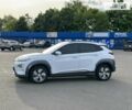 Белый Хендай Kona, объемом двигателя 0 л и пробегом 70 тыс. км за 22500 $, фото 4 на Automoto.ua