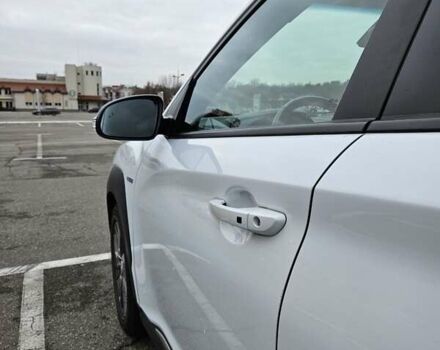 Белый Хендай Kona, объемом двигателя 0 л и пробегом 155 тыс. км за 16000 $, фото 6 на Automoto.ua