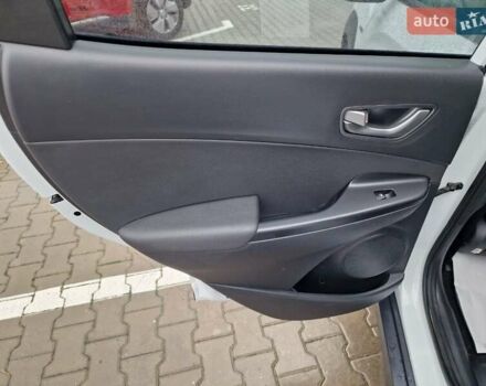 Белый Хендай Kona, объемом двигателя 0 л и пробегом 15 тыс. км за 15300 $, фото 41 на Automoto.ua
