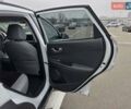 Белый Хендай Kona, объемом двигателя 0 л и пробегом 38 тыс. км за 15000 $, фото 14 на Automoto.ua