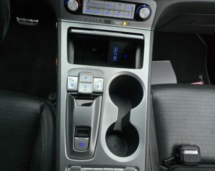 Білий Хендай Kona, об'ємом двигуна 0 л та пробігом 113 тис. км за 15900 $, фото 10 на Automoto.ua