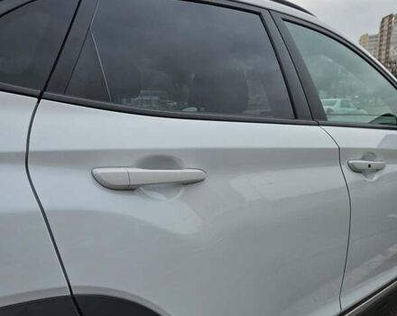 Белый Хендай Kona, объемом двигателя 0 л и пробегом 155 тыс. км за 16000 $, фото 11 на Automoto.ua