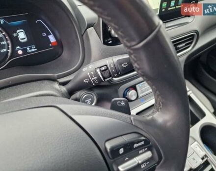 Белый Хендай Kona, объемом двигателя 0 л и пробегом 15 тыс. км за 15300 $, фото 31 на Automoto.ua