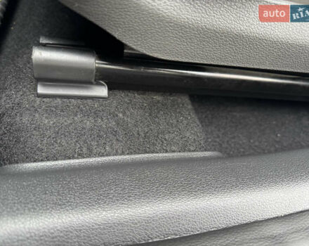 Белый Хендай Kona, объемом двигателя 0 л и пробегом 179 тыс. км за 16350 $, фото 39 на Automoto.ua