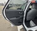 Белый Хендай Kona, объемом двигателя 0 л и пробегом 38 тыс. км за 15000 $, фото 15 на Automoto.ua