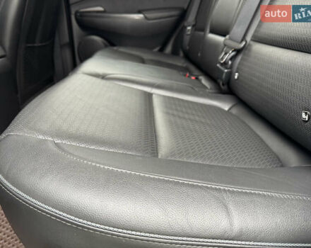 Белый Хендай Kona, объемом двигателя 0 л и пробегом 179 тыс. км за 16350 $, фото 43 на Automoto.ua