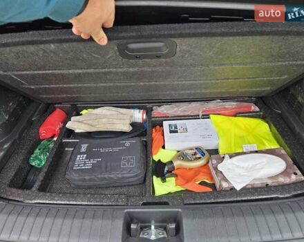 Белый Хендай Kona, объемом двигателя 0 л и пробегом 38 тыс. км за 15000 $, фото 20 на Automoto.ua