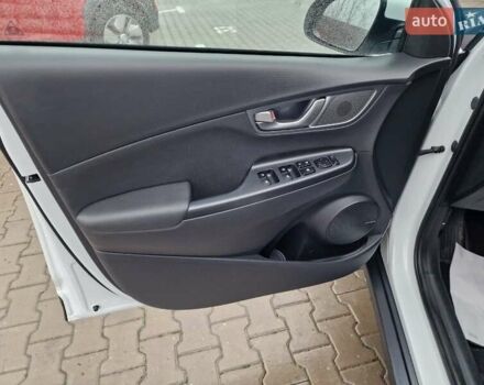 Белый Хендай Kona, объемом двигателя 0 л и пробегом 15 тыс. км за 15300 $, фото 19 на Automoto.ua