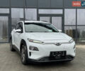 Белый Хендай Kona, объемом двигателя 0 л и пробегом 179 тыс. км за 16350 $, фото 7 на Automoto.ua