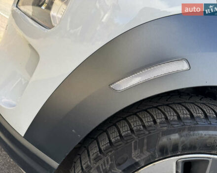 Белый Хендай Kona, объемом двигателя 0 л и пробегом 67 тыс. км за 16350 $, фото 30 на Automoto.ua