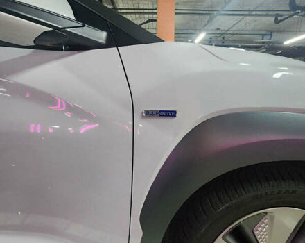 Белый Хендай Kona, объемом двигателя 0 л и пробегом 109 тыс. км за 17900 $, фото 17 на Automoto.ua