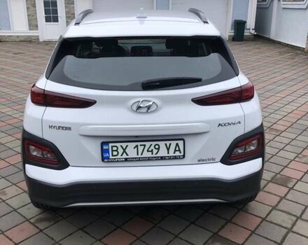 Белый Хендай Kona, объемом двигателя 0 л и пробегом 45 тыс. км за 17000 $, фото 9 на Automoto.ua