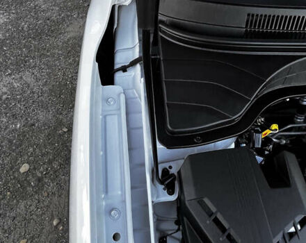 Білий Хендай Kona, об'ємом двигуна 0 л та пробігом 92 тис. км за 16550 $, фото 36 на Automoto.ua