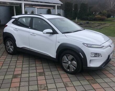 Белый Хендай Kona, объемом двигателя 0 л и пробегом 45 тыс. км за 17000 $, фото 12 на Automoto.ua