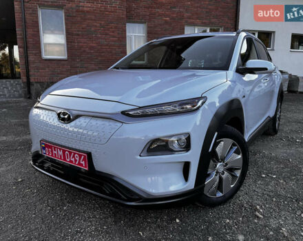 Білий Хендай Kona, об'ємом двигуна 0 л та пробігом 92 тис. км за 16550 $, фото 1 на Automoto.ua