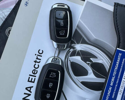 Білий Хендай Kona, об'ємом двигуна 0 л та пробігом 112 тис. км за 16499 $, фото 64 на Automoto.ua