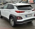 Белый Хендай Kona, объемом двигателя 0 л и пробегом 121 тыс. км за 16000 $, фото 6 на Automoto.ua