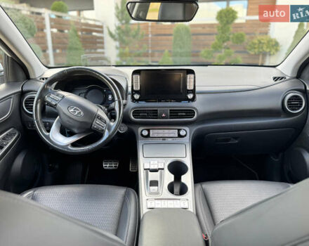 Белый Хендай Kona, объемом двигателя 0 л и пробегом 108 тыс. км за 16700 $, фото 25 на Automoto.ua