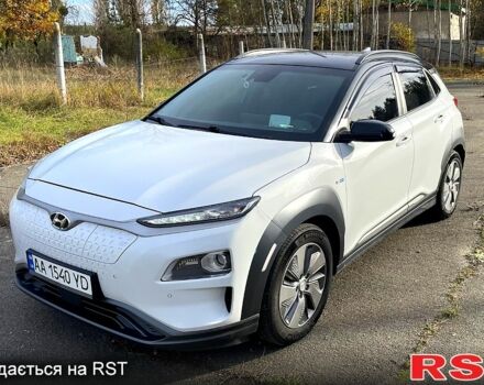 Білий Хендай Kona, об'ємом двигуна 0 л та пробігом 98 тис. км за 16500 $, фото 3 на Automoto.ua