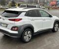 Белый Хендай Kona, объемом двигателя 0 л и пробегом 121 тыс. км за 16000 $, фото 16 на Automoto.ua
