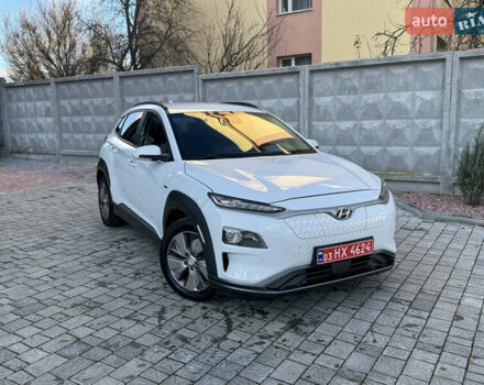 Білий Хендай Kona, об'ємом двигуна 0 л та пробігом 112 тис. км за 16499 $, фото 57 на Automoto.ua