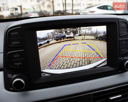 Белый Хендай Kona, объемом двигателя 2 л и пробегом 98 тыс. км за 15200 $, фото 37 на Automoto.ua