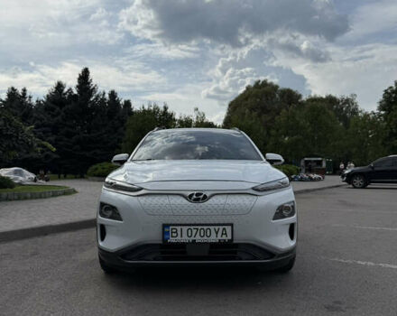 Хендай Kona 2019 в Днепре (Днепропетровске) на Automoto.ua Белый Хендай Kona, объемом двигателя 0 л и пробегом 128 тыс. км за 17500 $, фото 1 на Automoto.ua