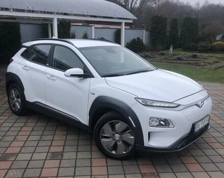 Белый Хендай Kona, объемом двигателя 0 л и пробегом 45 тыс. км за 17000 $, фото 13 на Automoto.ua